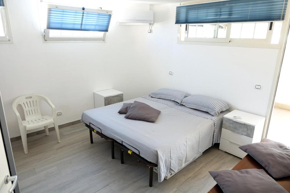 Apartamento Terrazza Con Vista Nettuno Exterior foto